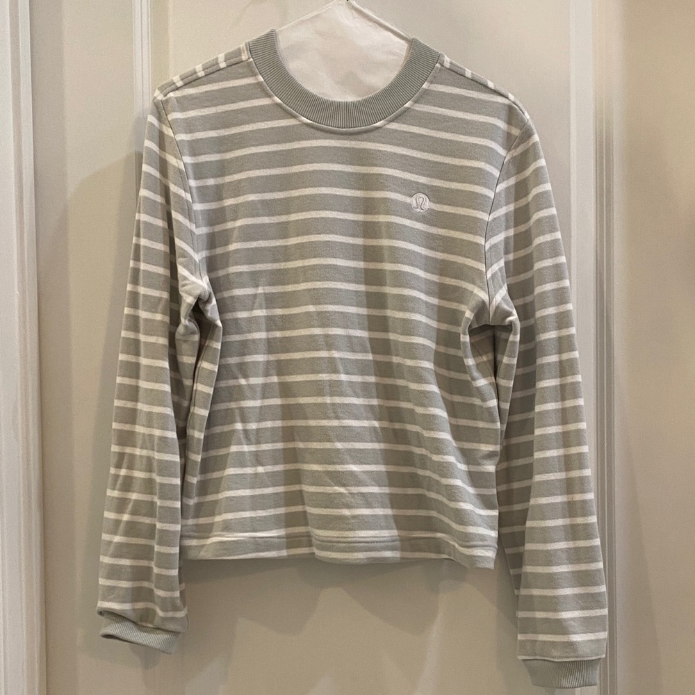 lululemon athletica Gray Striped Long Sleeve Tee